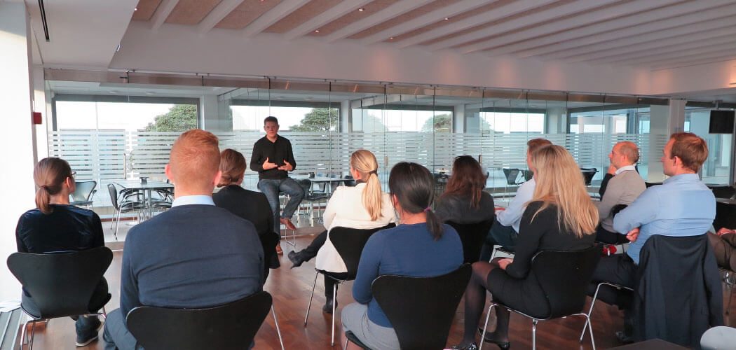 Méditation en entreprise 4 Méditation en entreprise CMK Paris