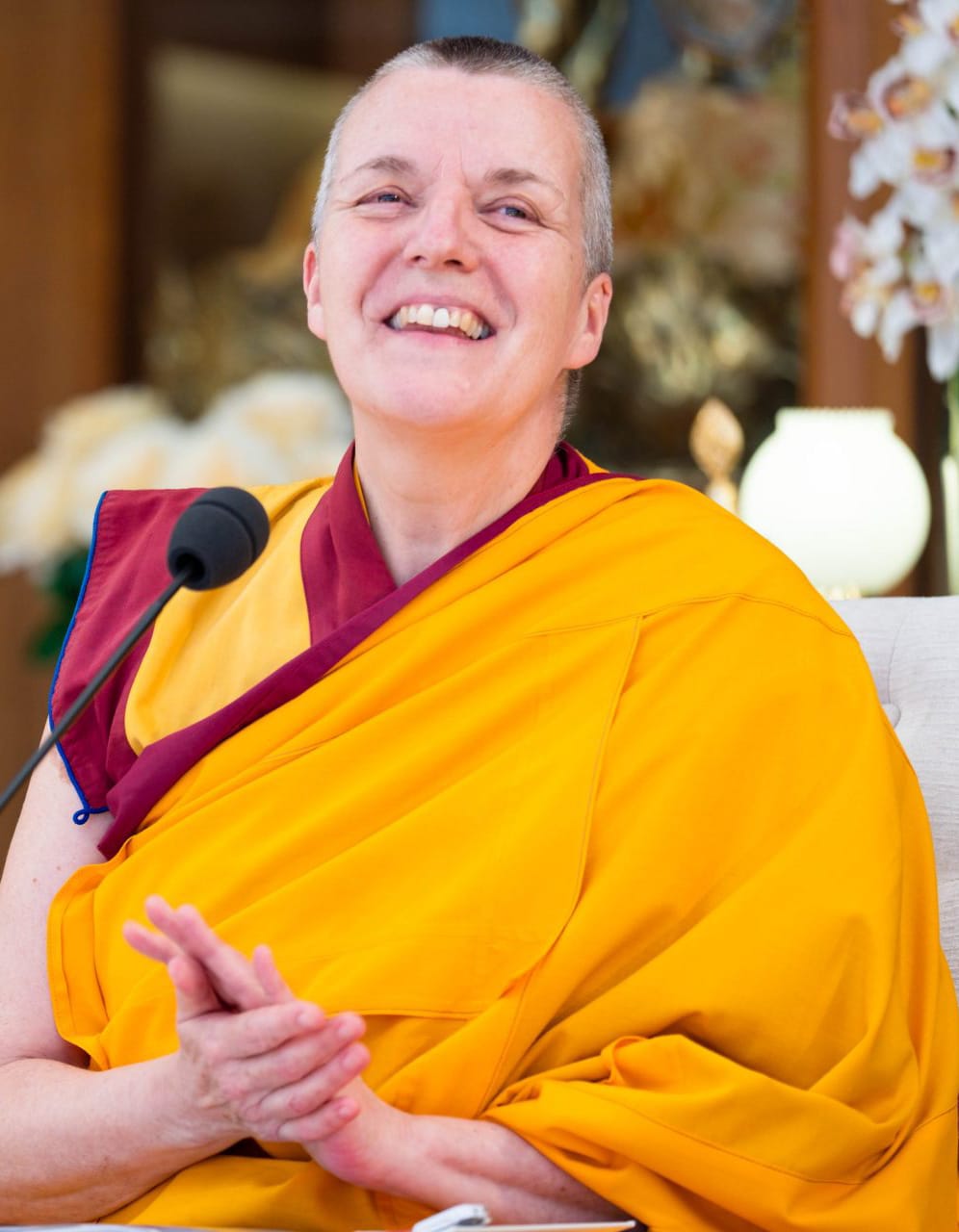 Conférence de Guèn-la Kelsang Dékyong à Paris Conférence de Guèn-la Kelsang Dékyong à Paris